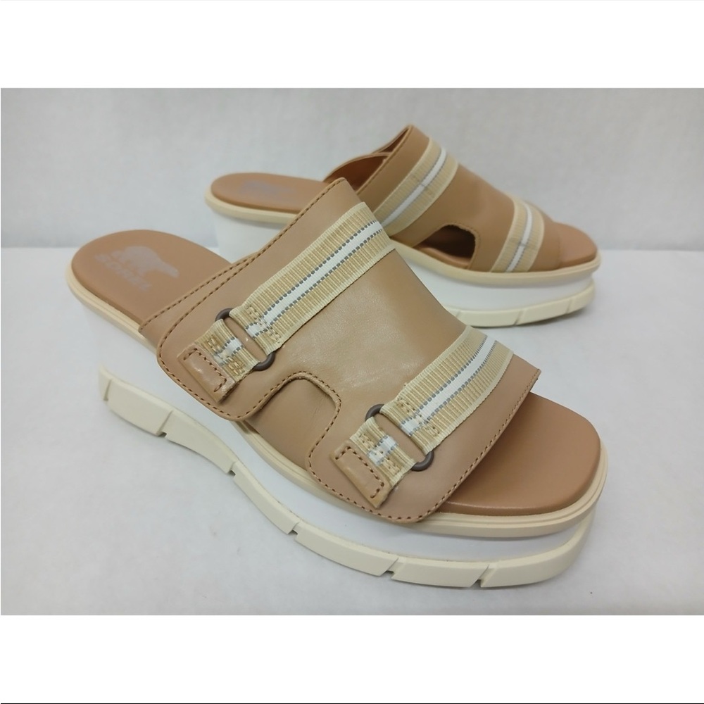 NEW-Sorel Joanie lll Slide Platform Sandals Beige/Chalk 8.5 NWOB